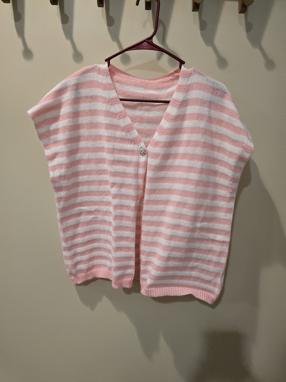 2XL Striped Pink and White V‑Neck Women’s Sweater Vest